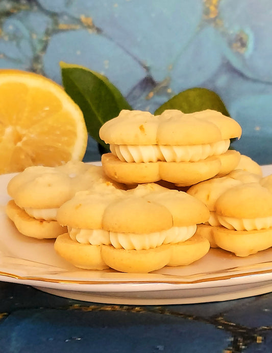 Gift Box of 8 Sweet Lemon